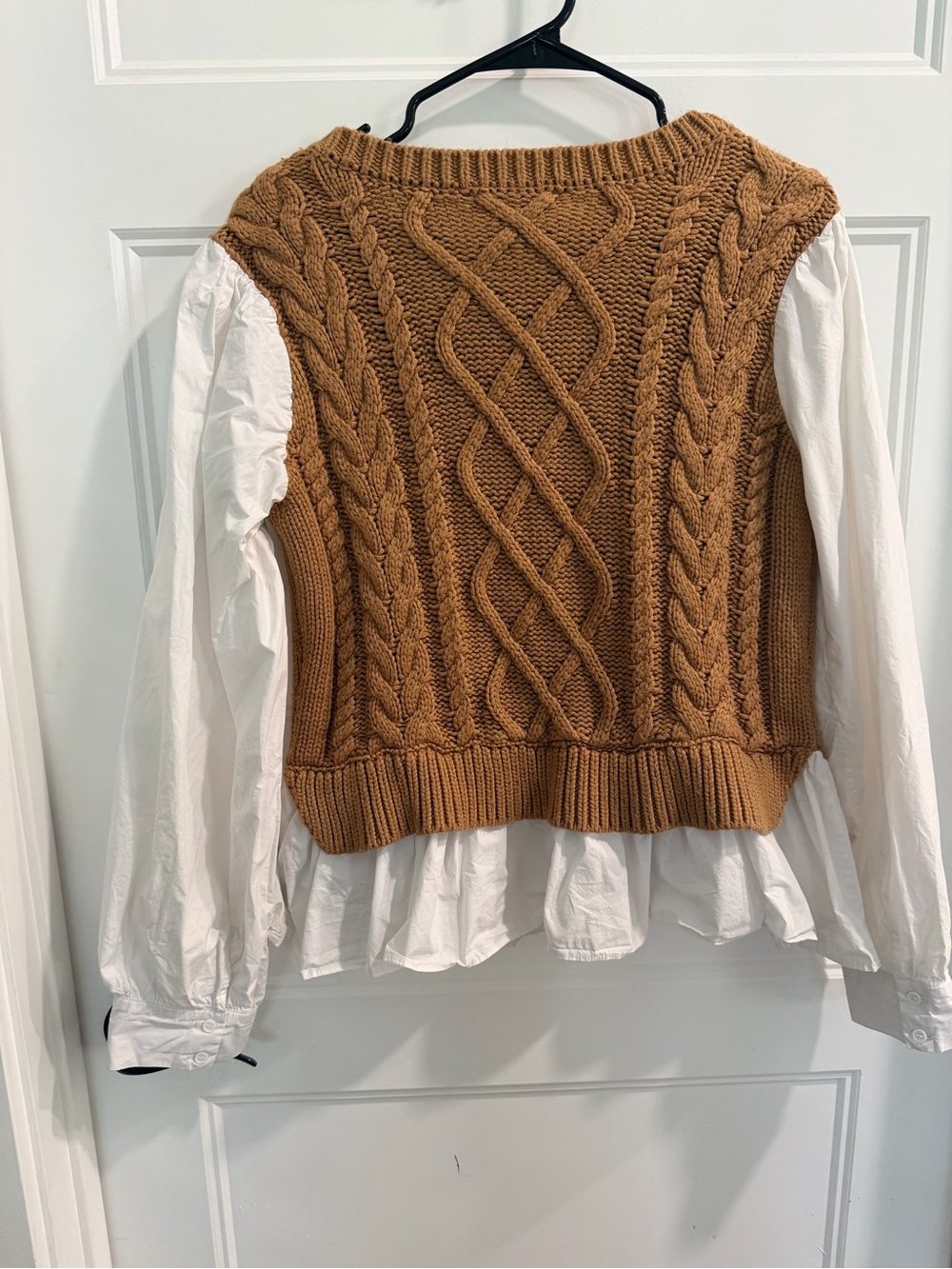 Anthropologie Cable Knit Sleeveless Sweater Vest - Camel - Picture 10 of 11